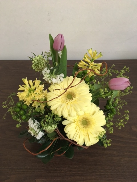 2017 Easter flower arrangement